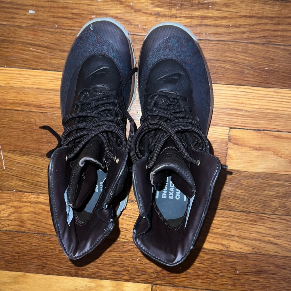Nike High Boots Slightly wore ! Size 7.5 Women